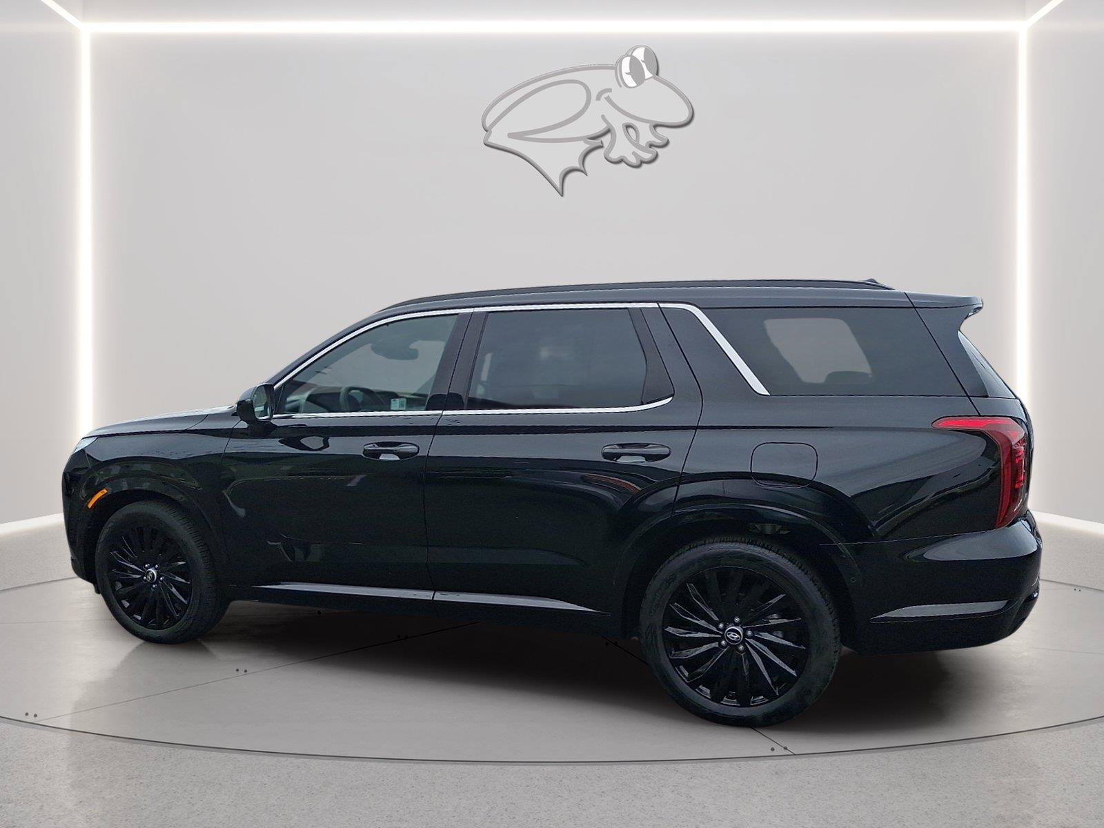 Used 2025 Hyundai Palisade Calligraphy AWD/4WD image 2
