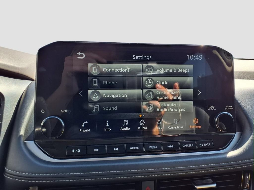 Used 2022 Nissan Rogue Platinum w/ Head-Up Display Package FWD image 12