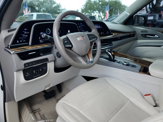 Used 2023 Cadillac Escalade Premium Luxury Platinum image 19