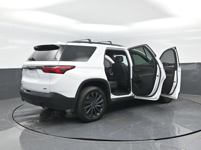 Used 2022 Chevrolet Traverse RS AWD/4WD image 29