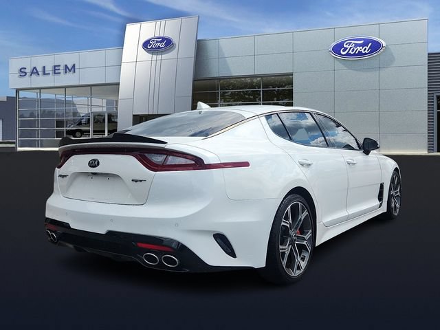 Used 2018 Kia Stinger GT2 RWD image 3