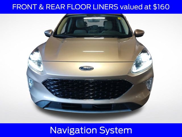 Certified 2020 Ford Escape Titanium AWD/4WD image 3