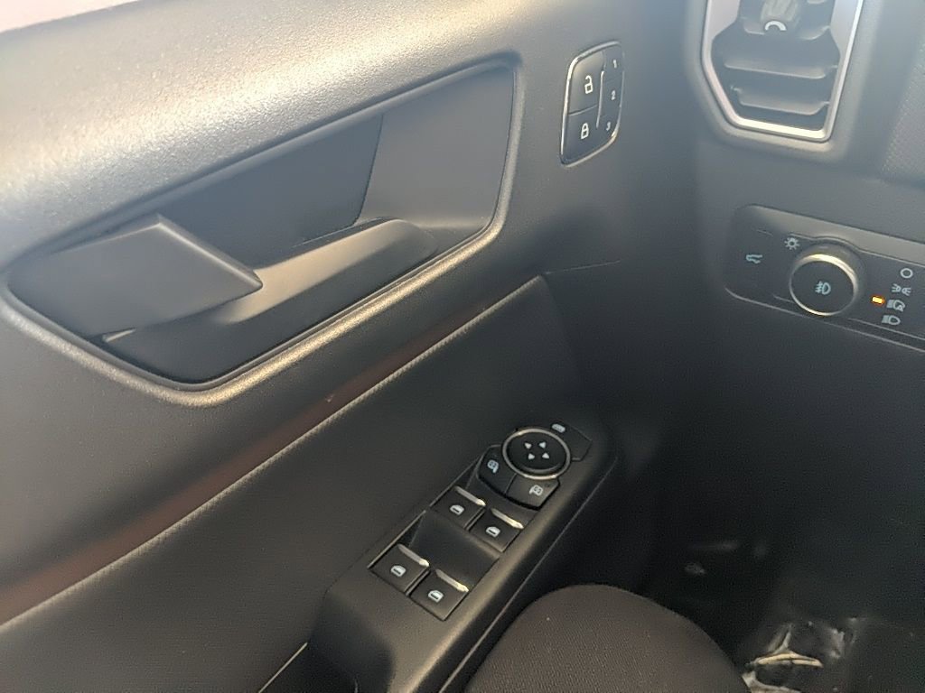 Certified 2025 Ford Bronco Sport Outer Banks w/ Outer Banks Tech Package+ AWD/4WD image 28