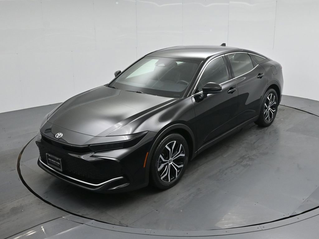 Used 2024 Toyota Crown Limited image 31