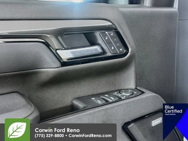 Used 2025 GMC Sierra 2500 AT4 AWD/4WD image 22