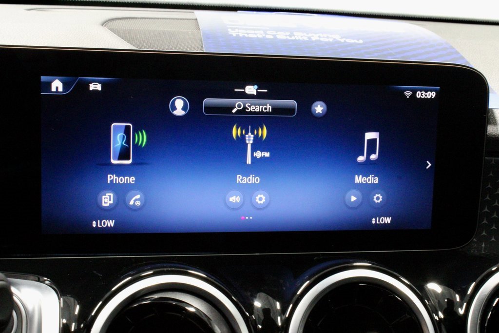 Used 2025 Mercedes-Benz GLB 250 GLB 250 image 10