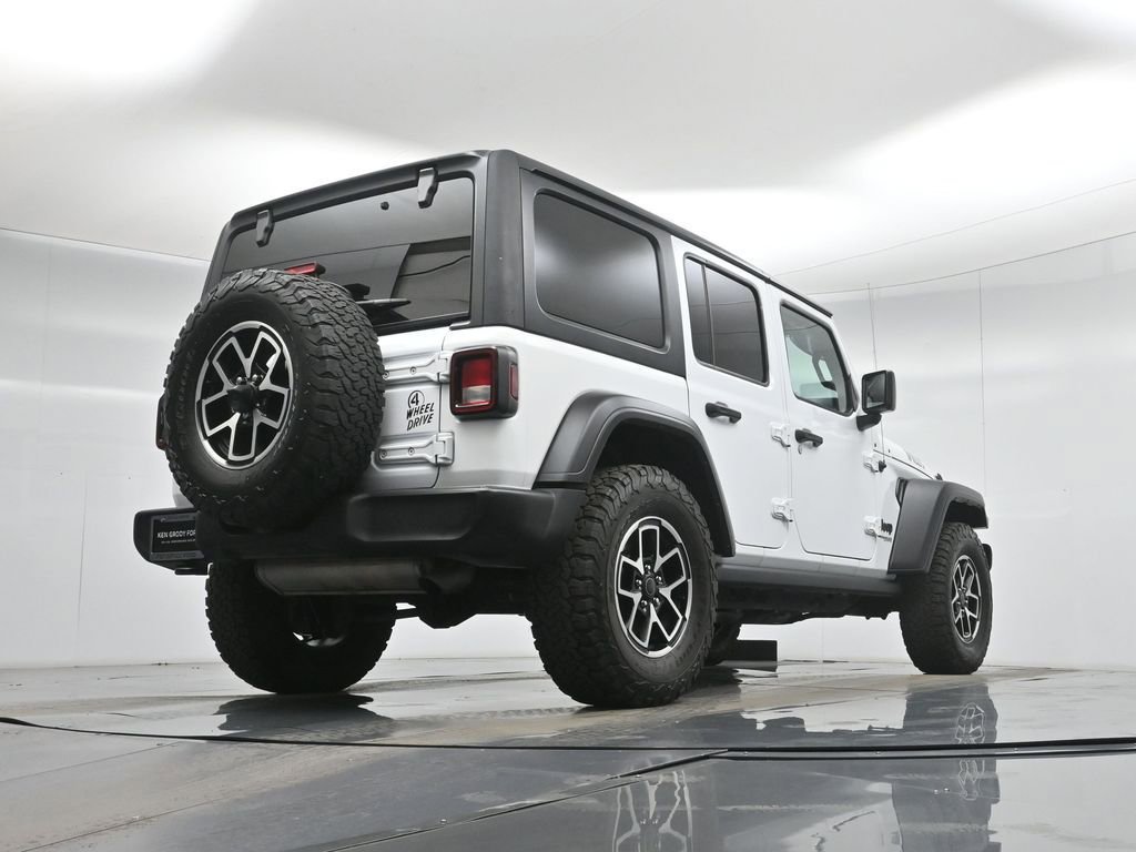 Used 2021 Jeep Wrangler Unlimited Sport image 49