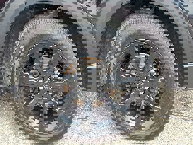 Certified 2023 Ford Explorer ST-Line image 33