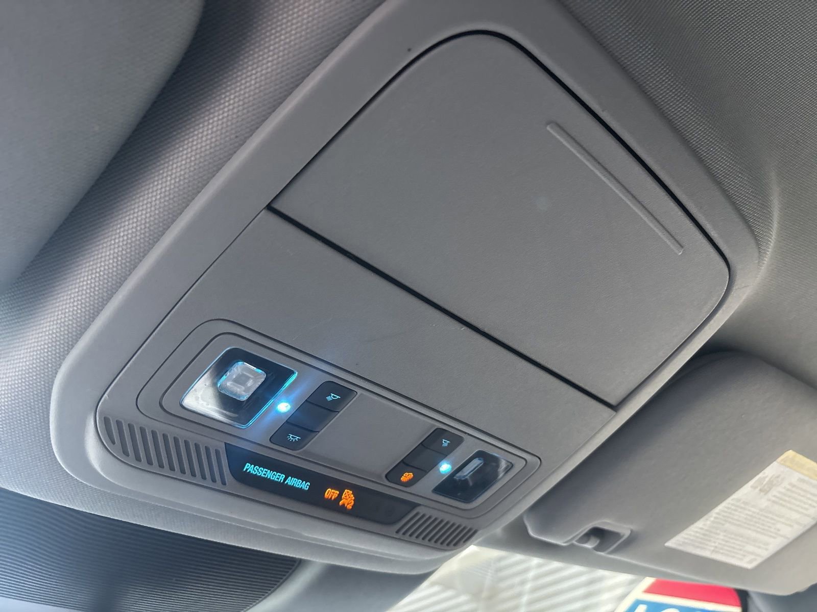 Certified 2021 Ford Explorer XLT w/ Equipment Group 202A image 32