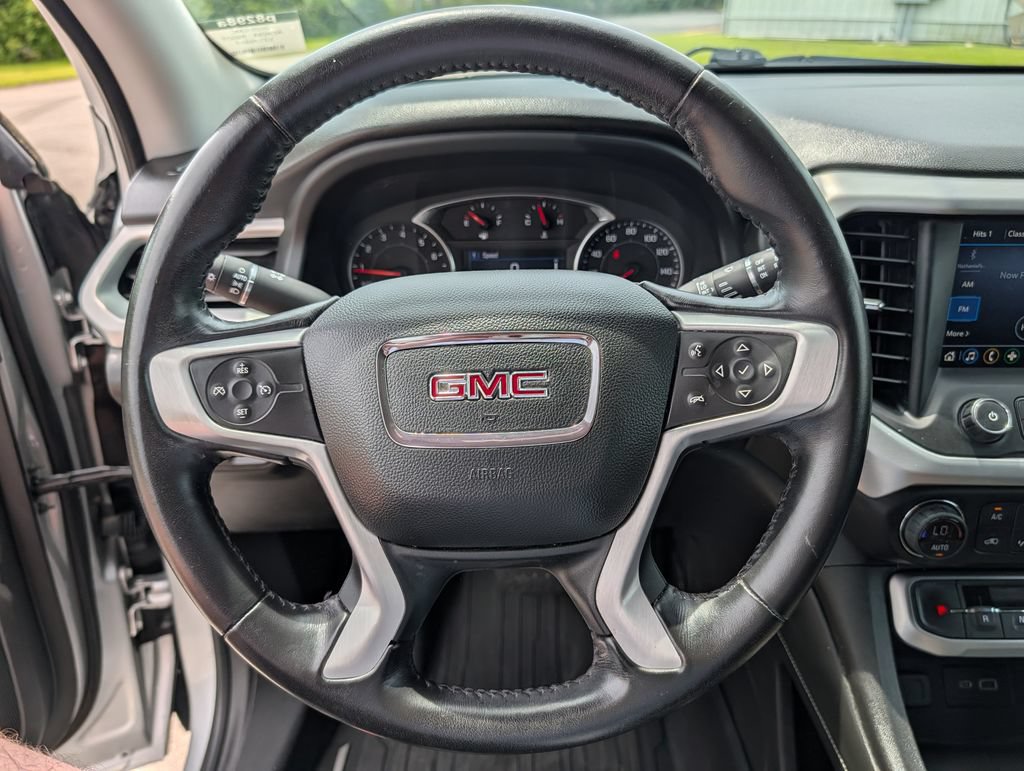 Used 2020 GMC Acadia SLE FWD image 7