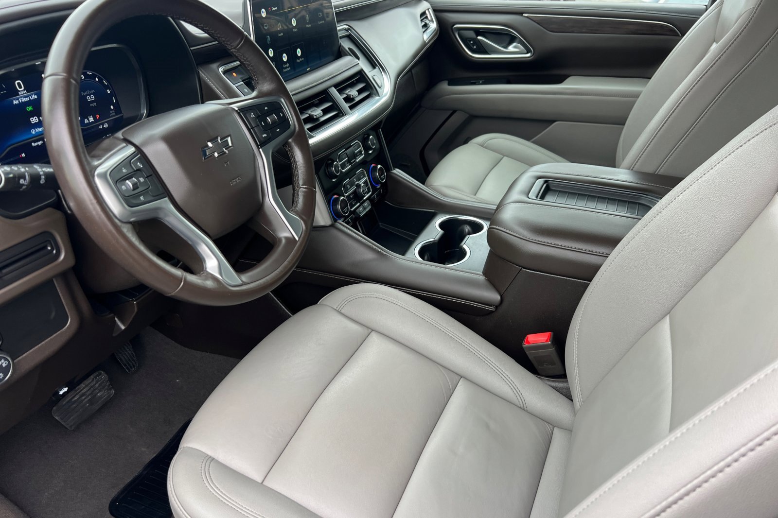 Used 2022 Chevrolet Tahoe Z71 image 11