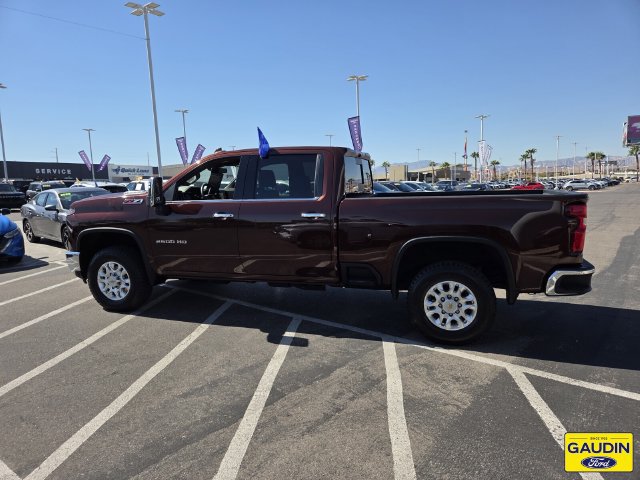 Used 2024 Chevrolet Silverado 2500 LTZ w/ LTZ Plus Package AWD/4WD image 4