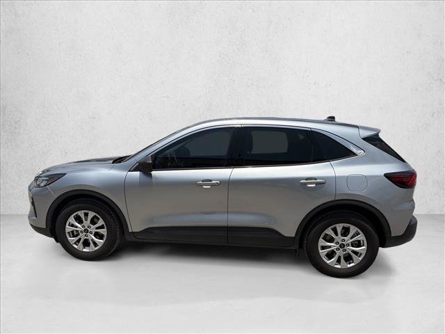 Certified 2023 Ford Escape Active w/ Tech Pack #1 FWD image 2
