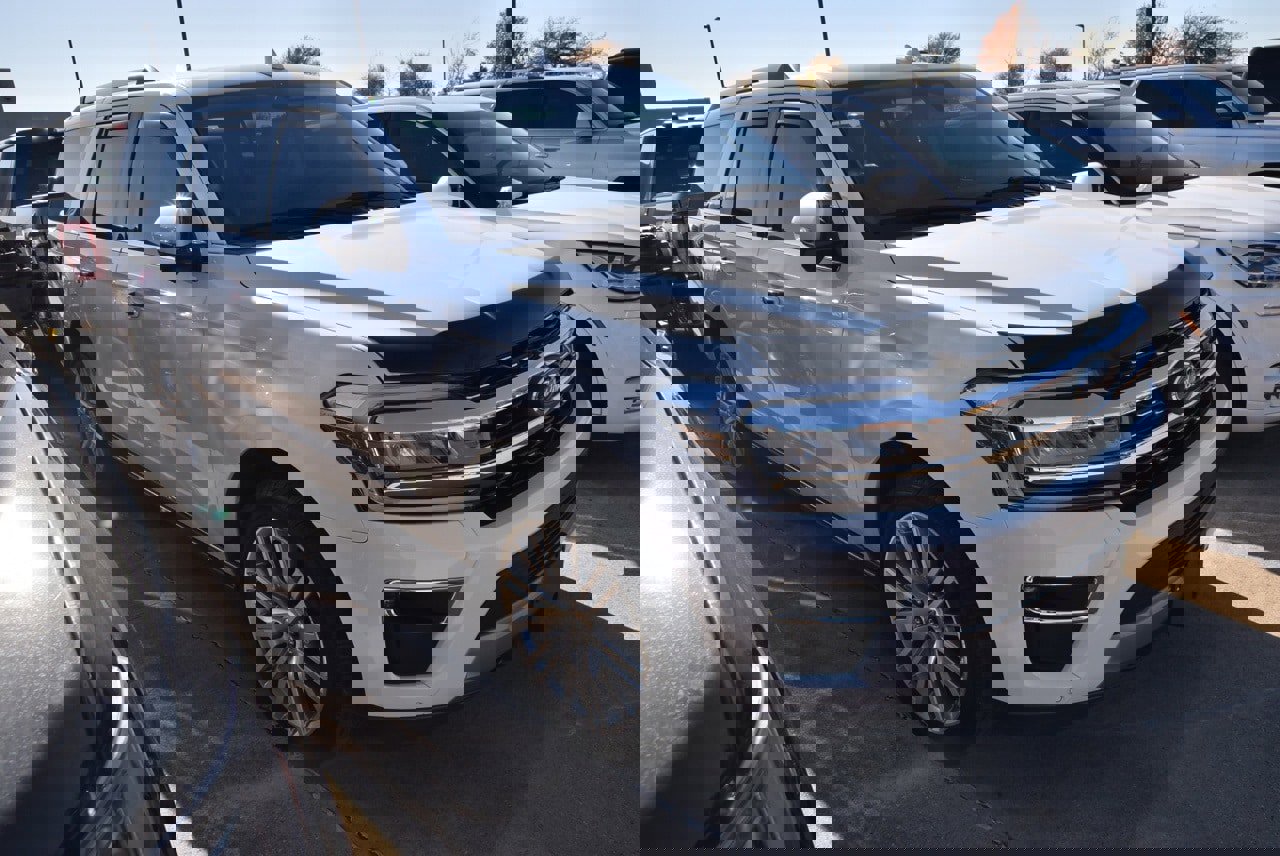 Certified 2024 Ford Expedition Limited image 5