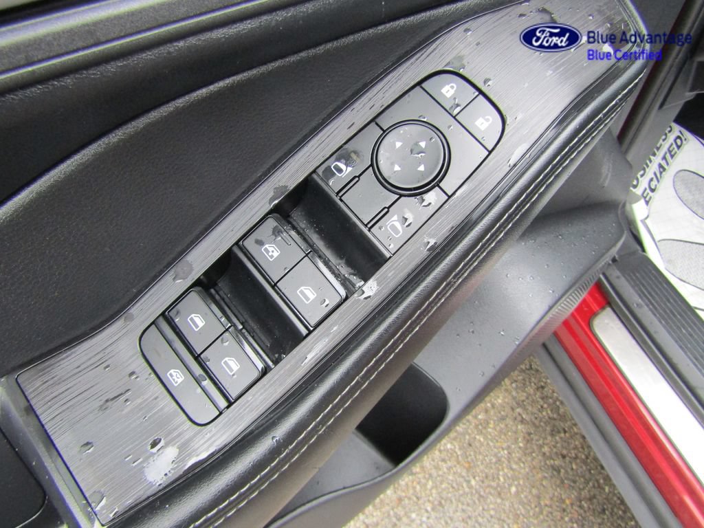 Used 2025 Nissan Rogue SV w/ SV Premium Package AWD/4WD image 19