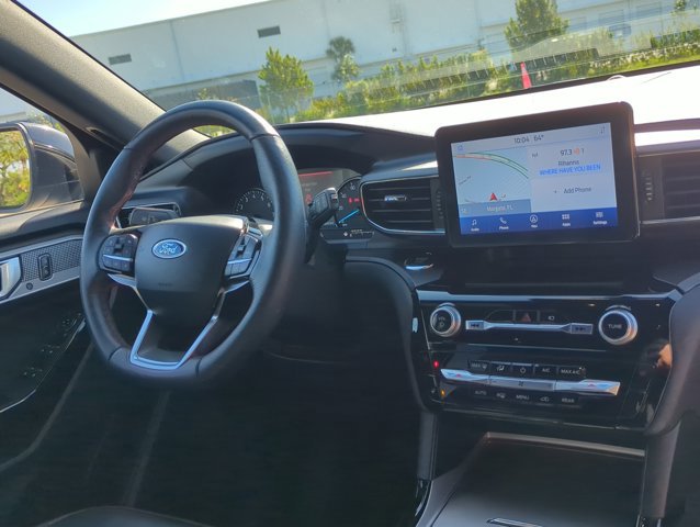 Certified 2023 Ford Explorer ST-Line w/ Class IV Trailer Tow Package image 28