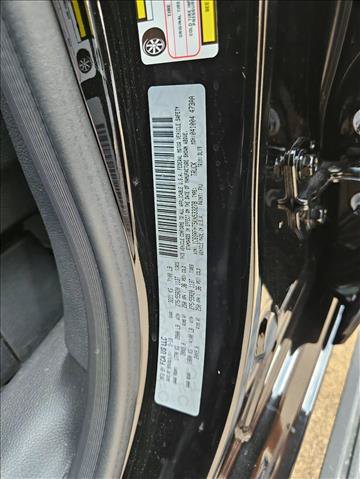 Used 2019 RAM 1500 Limited w/ Advanced Safety Group AWD/4WD image 19
