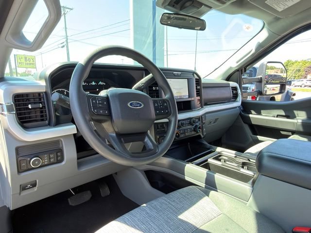 Certified 2026 Ford F350 XLT w/ 360-Degree Camera Package AWD/4WD image 20