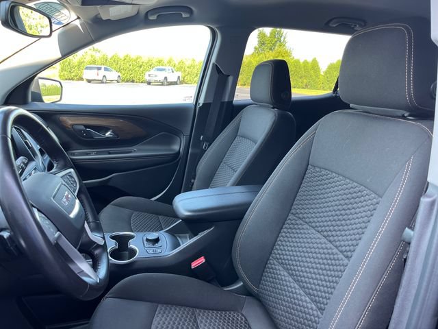 Used 2020 GMC Terrain SLE w/ Driver Convenience Package FWD image 13