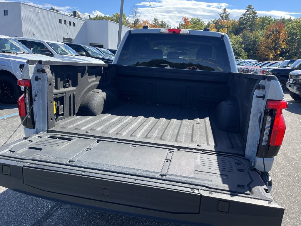 Certified 2024 Ford F150 Lightning Flash AWD/4WD image 3