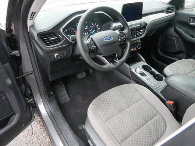Certified 2022 Ford Escape SE w/ SE Sport Appearance Package image 11