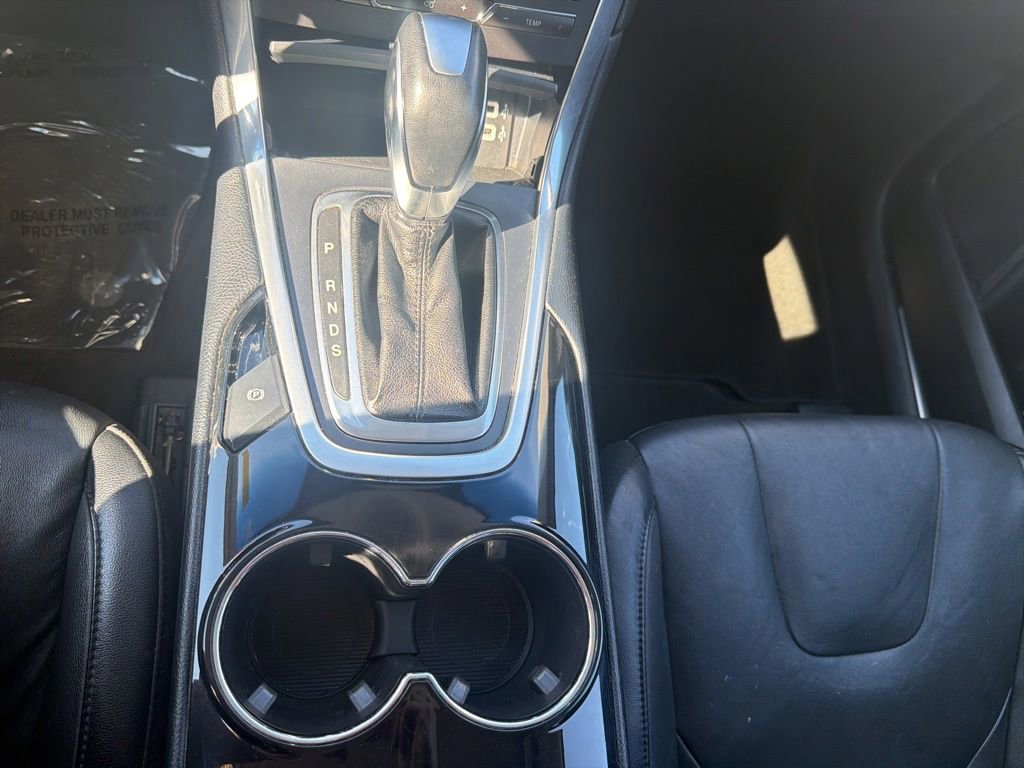 Certified 2018 Ford Edge Titanium AWD/4WD image 33
