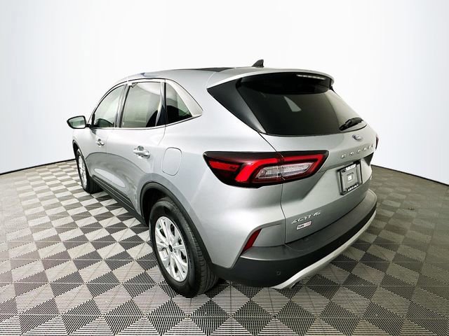 Certified 2023 Ford Escape Active w/ Tech Pack #2 image 3