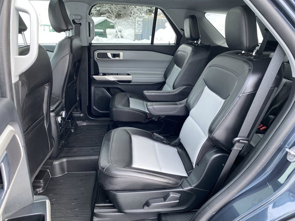 Certified 2023 Ford Explorer XLT w/ Equipment Group 202A image 40