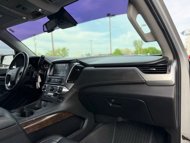 Used 2020 Chevrolet Suburban LT AWD/4WD image 18