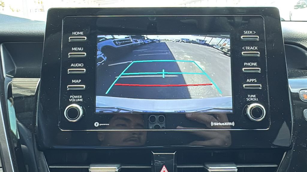 Used 2023 Toyota Camry SE FWD image 16