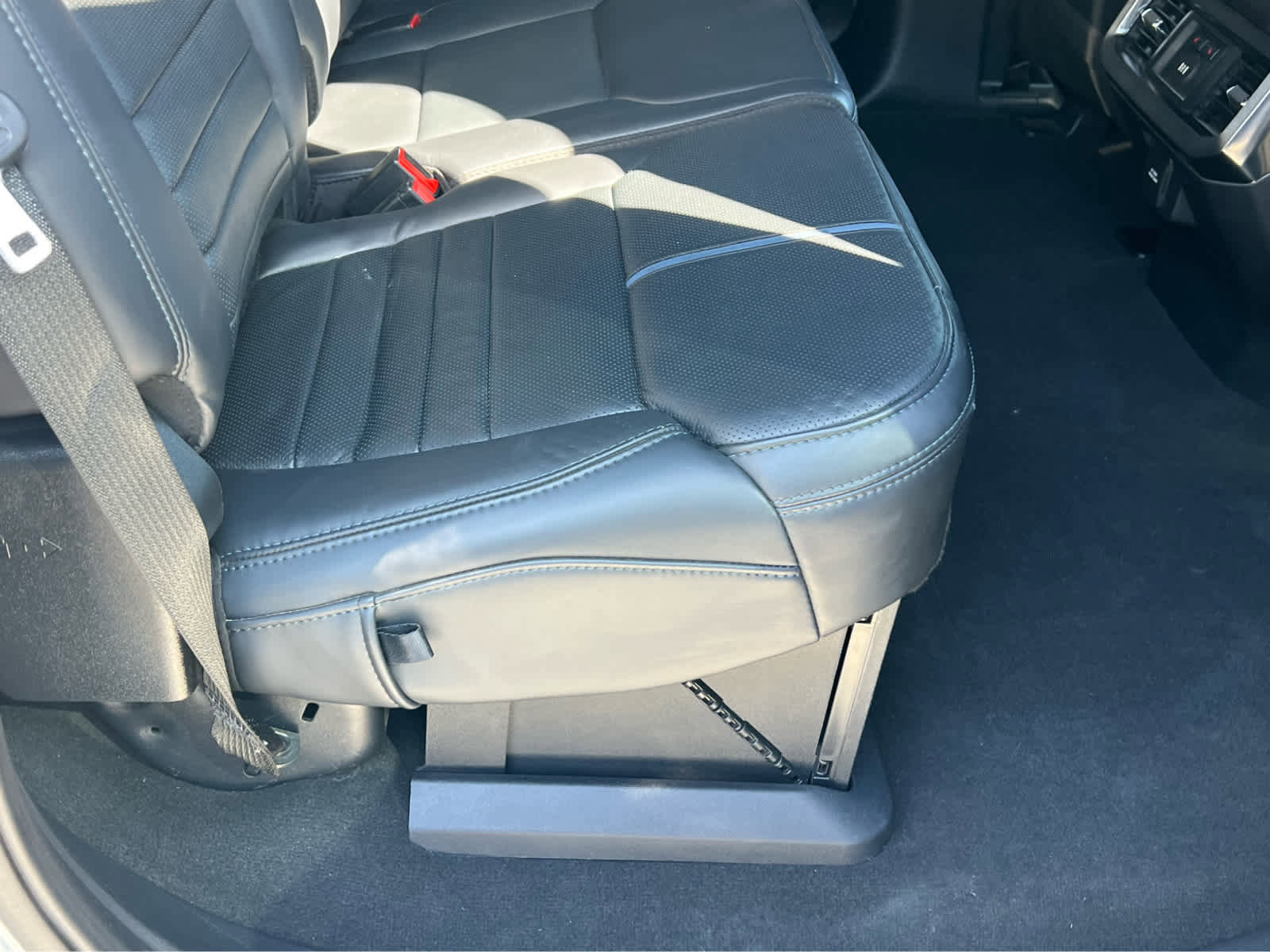 Certified 2025 Ford F450 Platinum AWD/4WD image 22