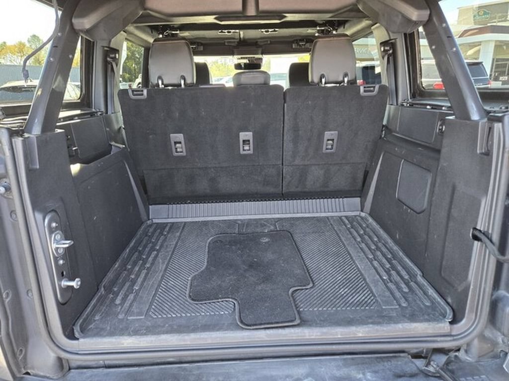 Certified 2024 Ford Bronco Badlands AWD/4WD image 17