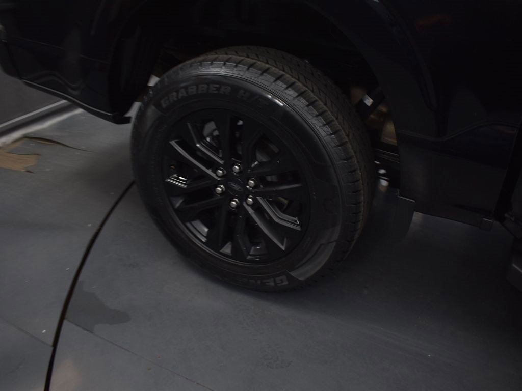 Certified 2024 Ford F150 Lariat image 19