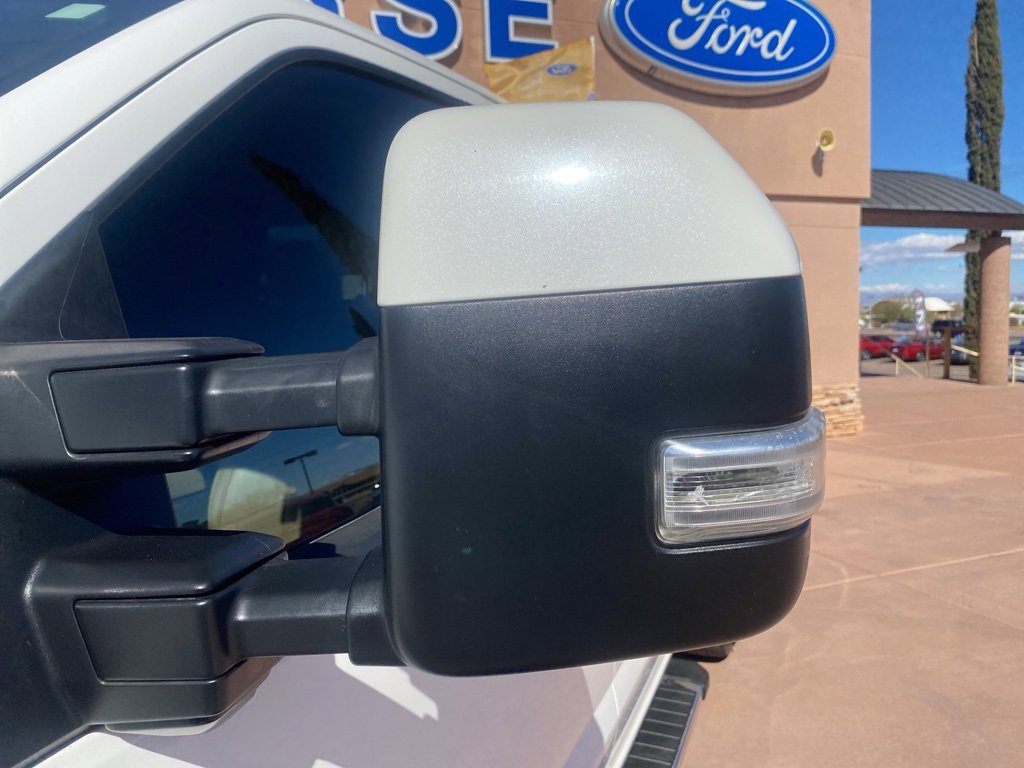 Certified 2022 Ford F350 Lariat w/ Lariat Ultimate Package image 4