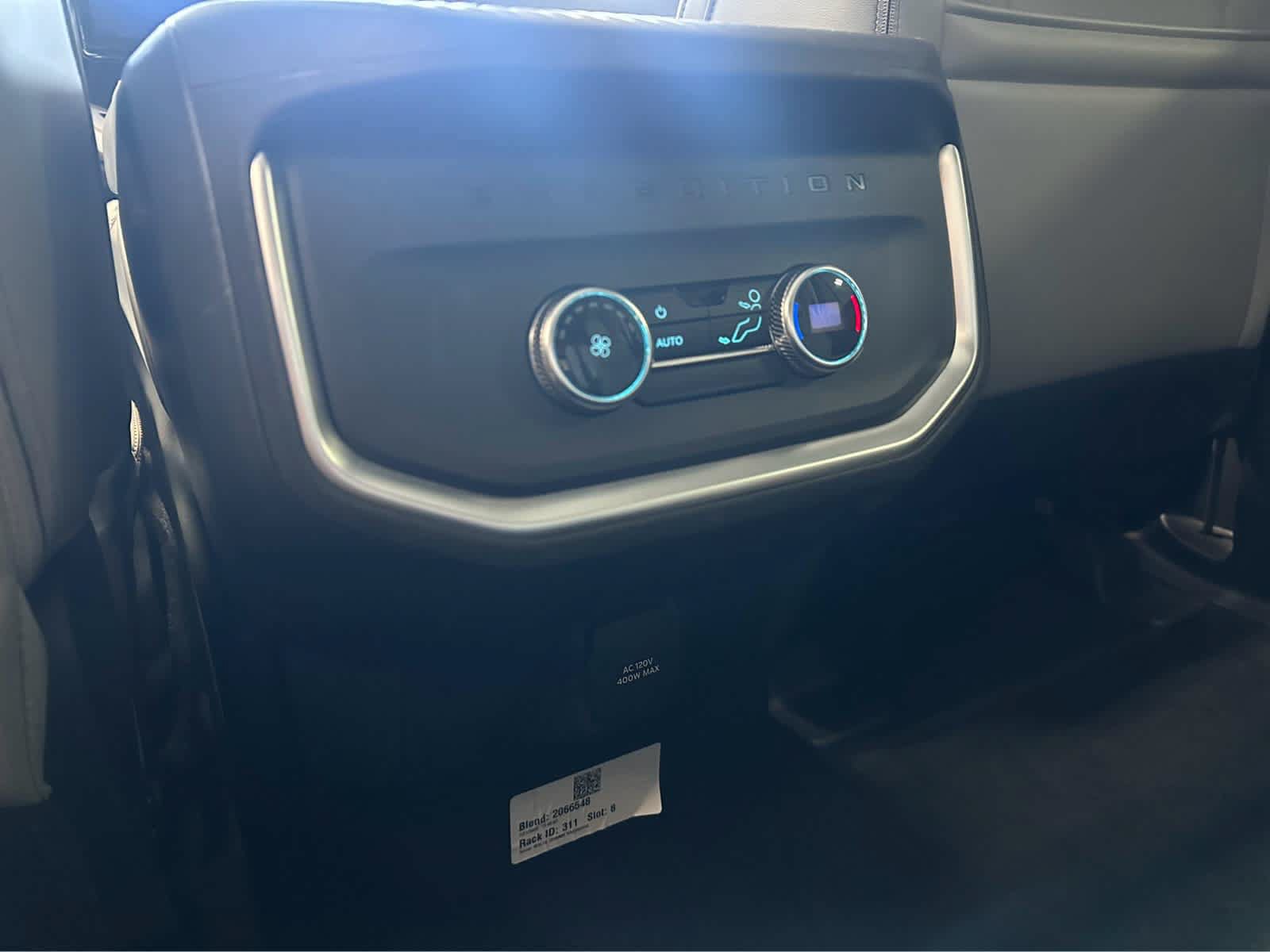 Certified 2025 Ford Expedition Active AWD/4WD image 46