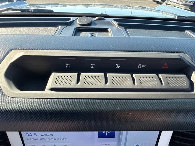 Certified 2024 Ford Bronco Heritage Edition AWD/4WD image 21