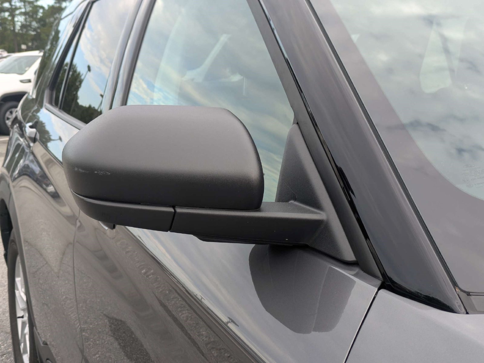 Certified 2026 Ford Explorer Active RWD image 12