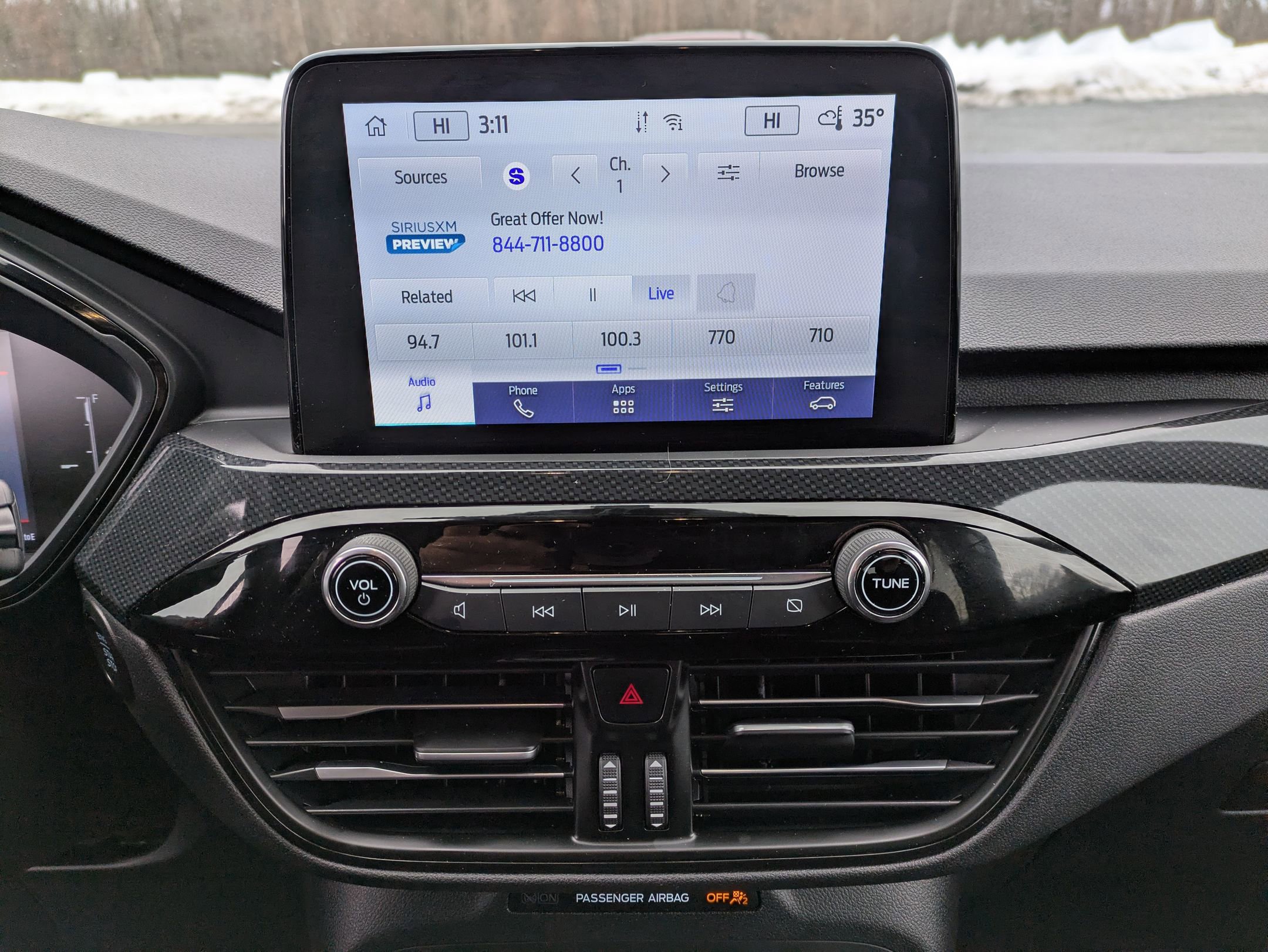 Certified 2025 Ford Escape ST-Line Select AWD/4WD image 11
