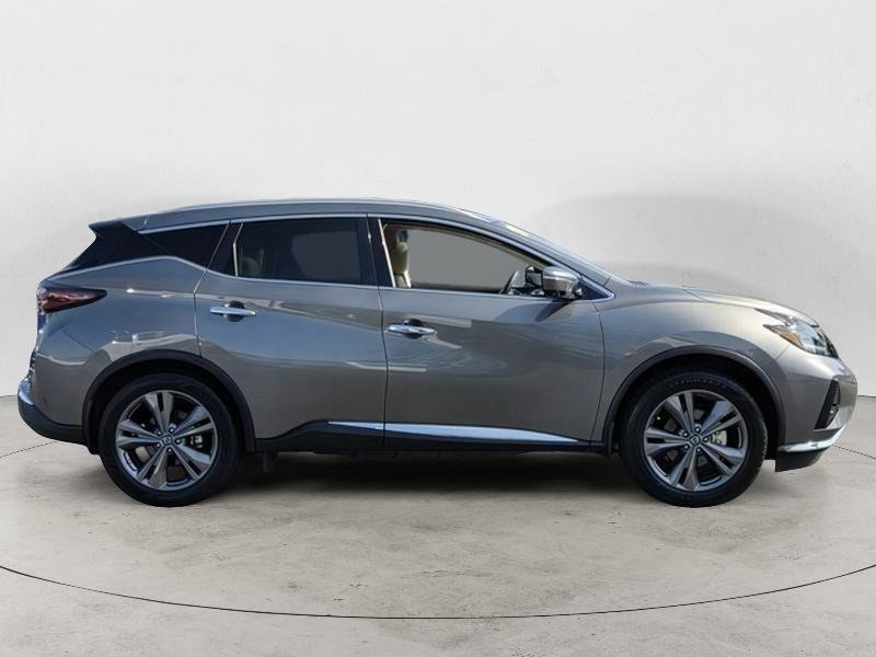 Used 2022 Nissan Murano Platinum w/ Cargo Package FWD image 2