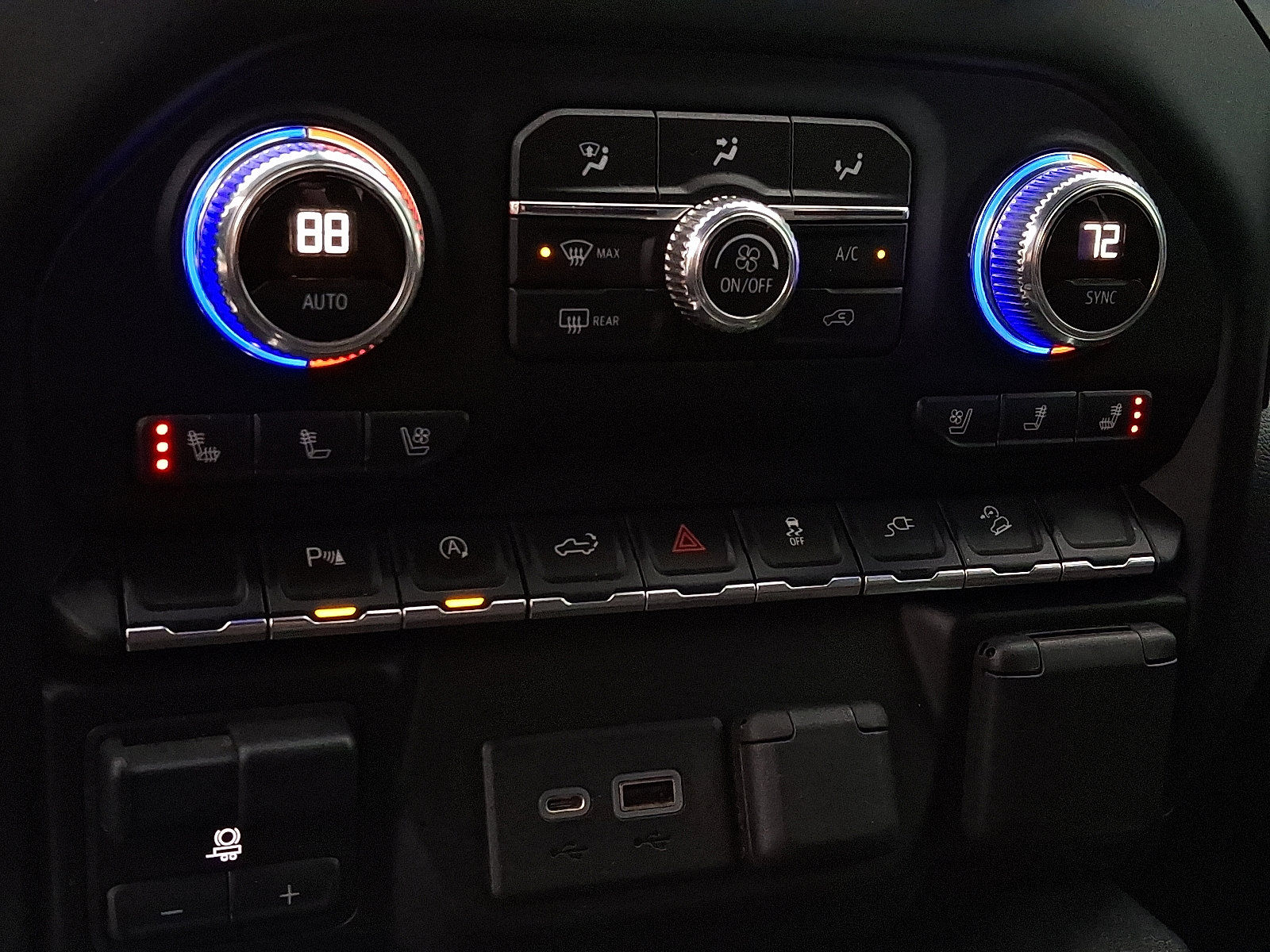 Used 2019 GMC Sierra 1500 AT4 w/ AT4 Premium Package image 14