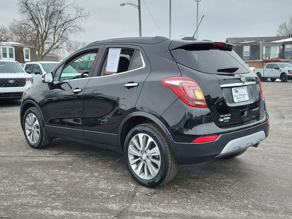Used 2018 Buick Encore Preferred image 3