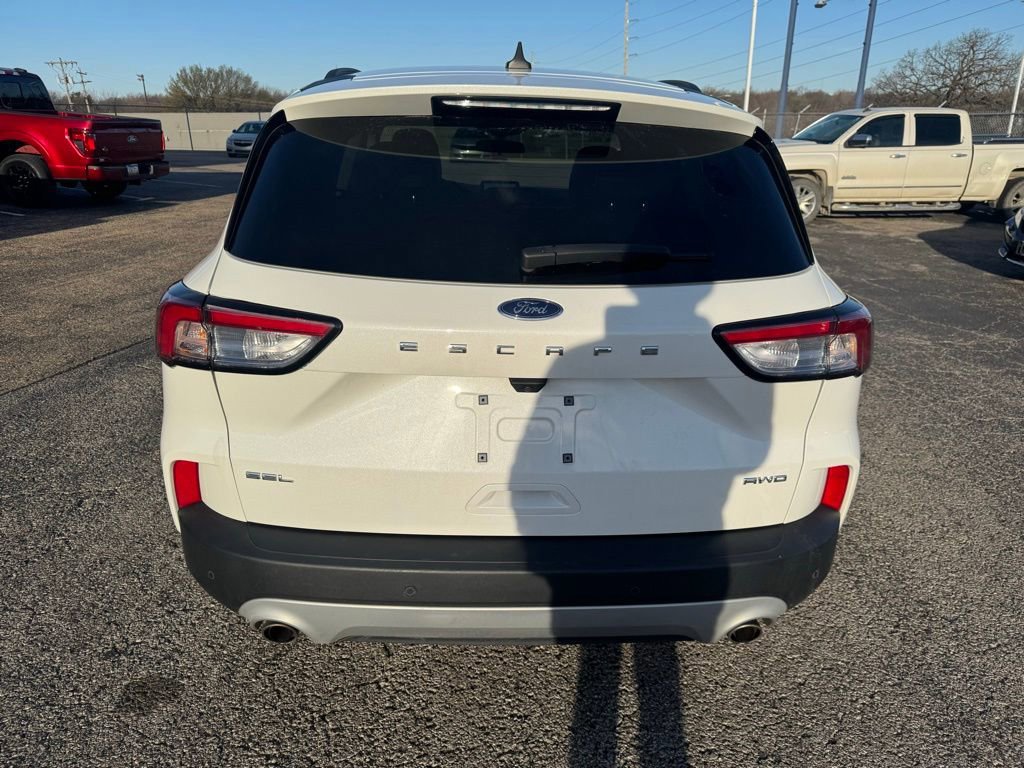 Certified 2022 Ford Escape SEL image 3