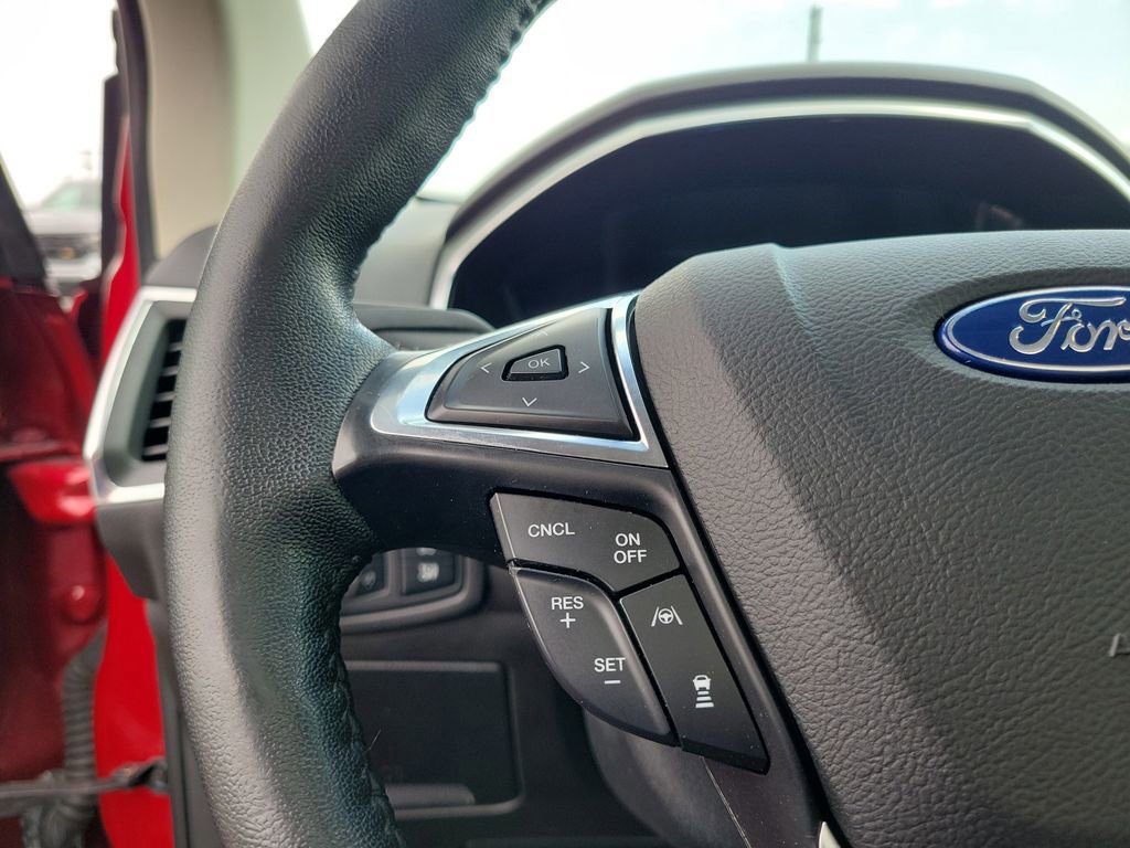 Certified 2020 Ford Edge Titanium AWD/4WD image 24