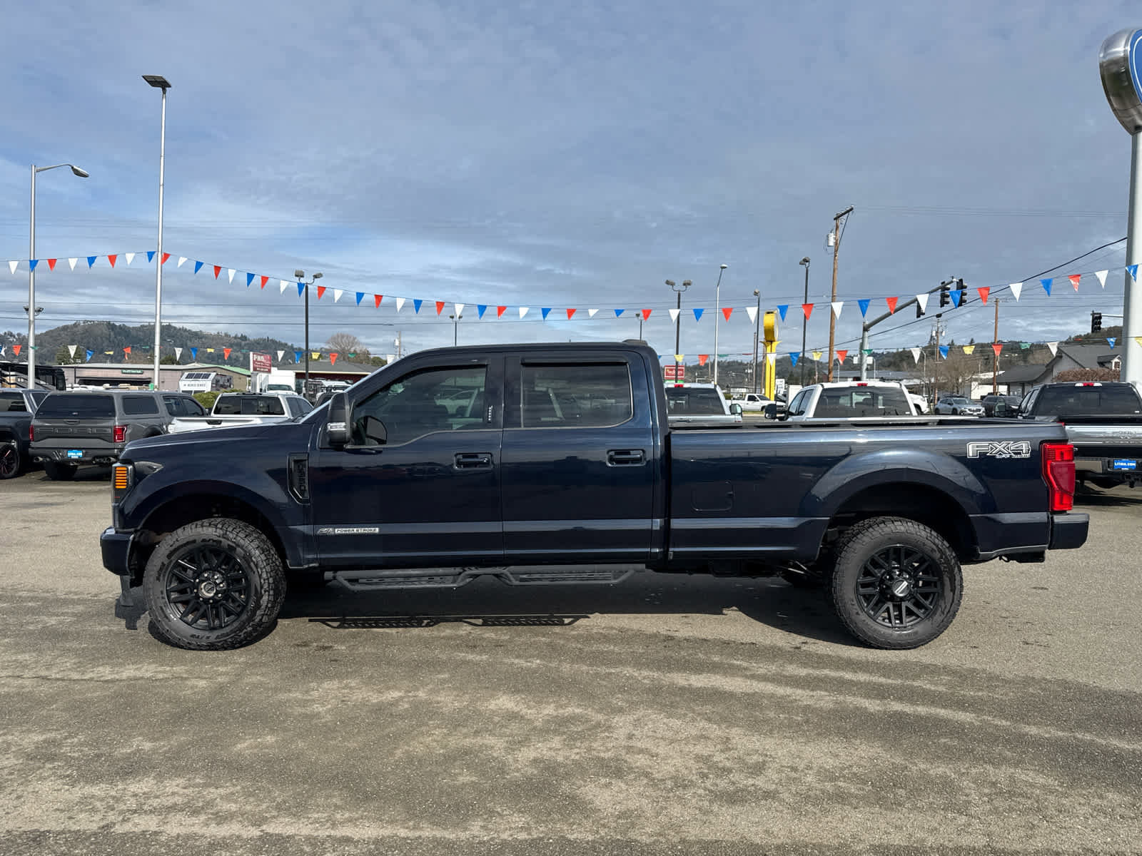 Certified 2021 Ford F350 Lariat image 4