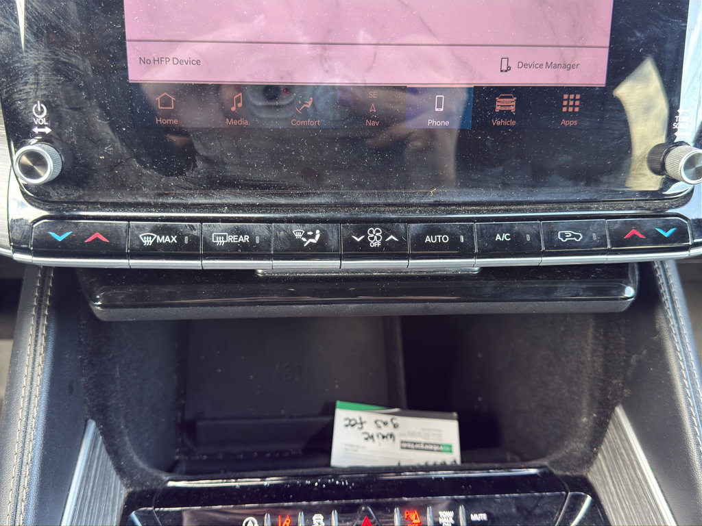 Used 2024 Jeep Wagoneer L Series II w/ Flexible Seating Group image 24