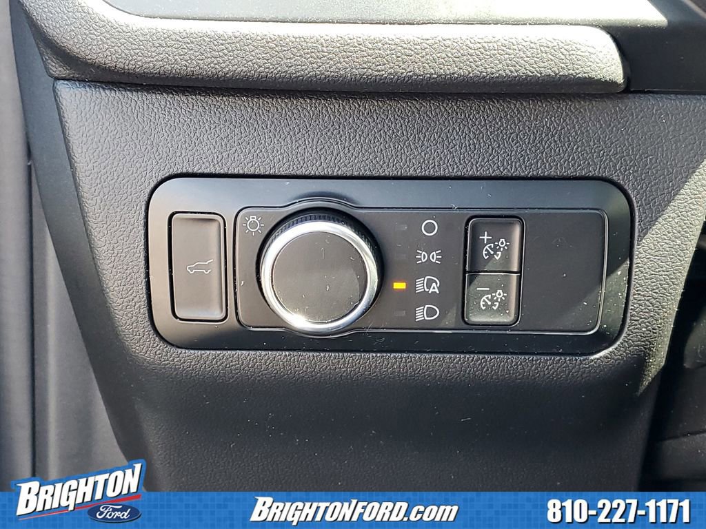 Certified 2024 Ford Escape ST-Line w/ Tech Pack #1 AWD/4WD image 18