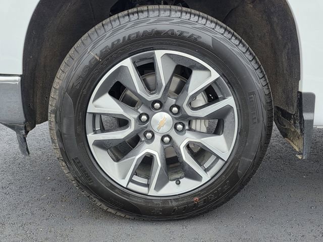 Used 2025 Chevrolet Silverado 1500 LT w/ Z71 Off-Road Package AWD/4WD image 28