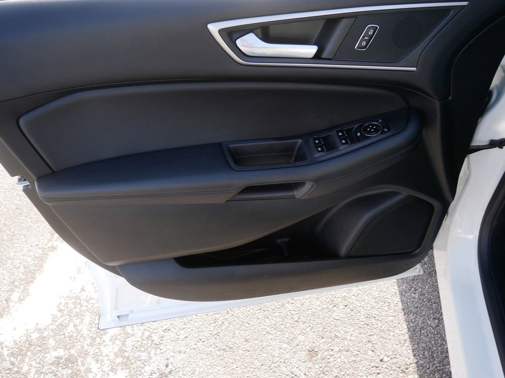 Certified 2022 Ford Edge SEL w/ Convenience Package image 12