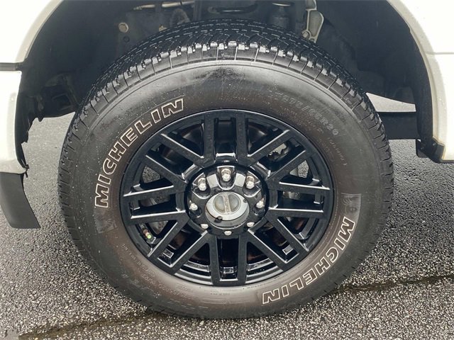 Certified 2022 Ford F350 Lariat w/ Black Appearance Package image 17