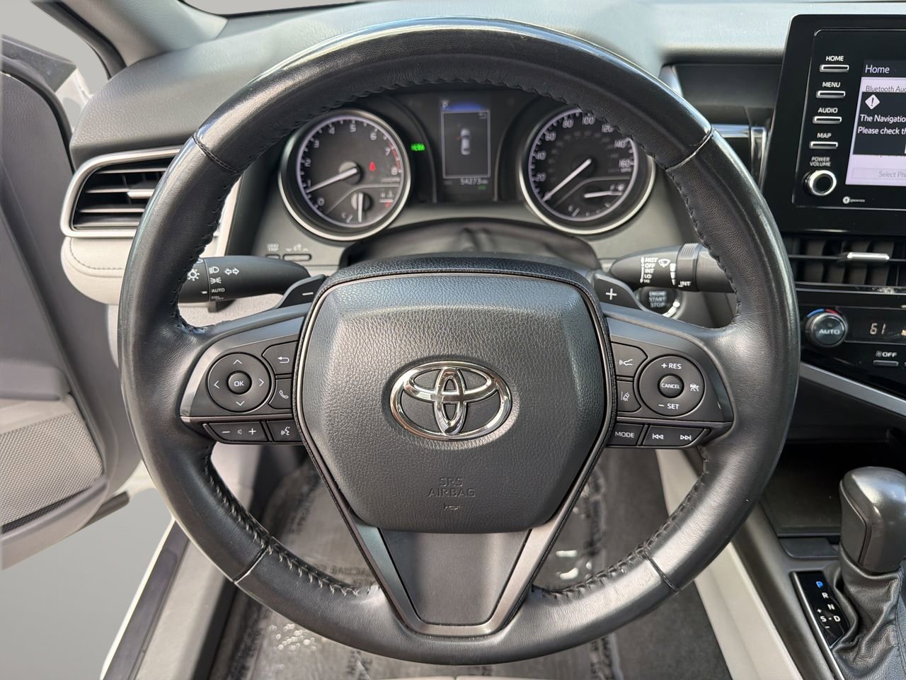 Used 2024 Toyota Camry SE w/ Convenience Package FWD image 26